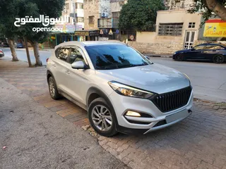  1 هيونداي توسان ترخيص 2017 بحالة الوكالة بسعر حرق