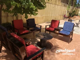  1 مقاعد حديقه بحالة الجديد