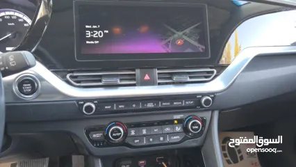  9 كيا نيرو هايبرد ترخيص 2021 بسعر لقطة