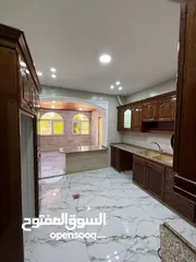  10 شقة ارضيه للبيع بسعر مغري خلف مجدي مول شارع الجامعة  من المالك مباشره
