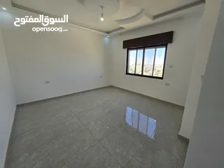  6 شقة يوبر ديلوكس طابق اخير مع روف مساحة 209 م ابو علندا إسكان الكهرباء
