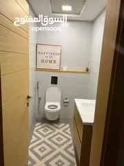  5 من المالك مباشره شقه كبيره بسعر استوديو في الجفير