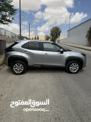  9 تويوتا يارس كروس 2023 للبيع