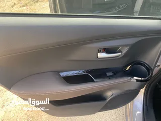  27 تويوتا يارس ياباني اصلي  لاتزال على كفالة الشركة موديل  2023 للبيع الشكل الجديد