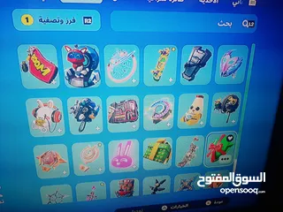  18 حساب فورت نايت ps4 للبيع بسعر 25 دينار قابل للتفاوض