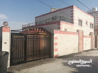  21 بيت مستقل شبه فيلا بمنطقة هادية وراقية التواصل واتس اب حصراً