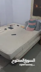  1 سرير كبير وسرير اطفال 8kd