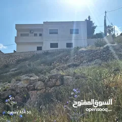  5 بيت سوبر ديلوكس مستقل للبيع اربع واجهات حجر عمر البناء 3 سنوات اطلاله بانوراميه جميله جدا