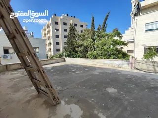  3 للبيع:  فرصة استثمارية ذهبية بسعر مغري-عمارة مستقلة في بيتونيا