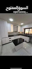 23 شقة جديدة غير مسكونة للبيع في طبربور مع مكيفات جداد و مطبخ راكب