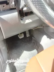  8 جيب شروكي للبيع موديل ال2003 جير اوتوماتيك ..