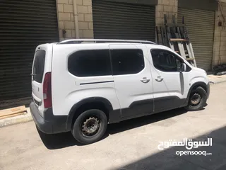  12 بيجو ريفتر 2019 فل الفل