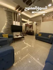 16 عمارة للبيع في وادي الحجر