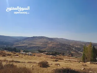  2 زبود وسيل حسبان/ ارض 4400م خلف دار الدواء اطلاله خلابه قرب اسكان التربيه بسعر مغري