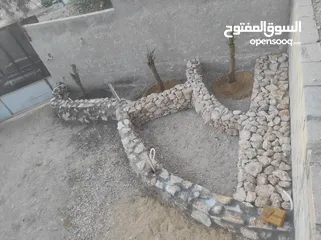  10 بيت مسطح 120 متر نطام امريكي تأسيس شاليه مع ترس جانبي مطل مساحه 40 متر مع حديقه وبئر ماء 12 وغيرها