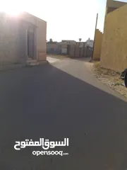  3 قطعة ارض عين زارة نصب تذكاري بقرب مليكة مول