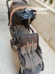  5 عرباية اطفال توائم بحالة ممتازة