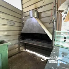  2 مطعم مشاوي كامل من جميعو البيع بسبب السفر بسعر حرق للمعني له مشروع منيح