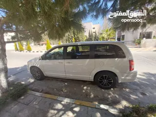  9 chrysler town 2008 فحص كامل تب نظافة  7مقاعد VIP