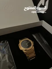  4 للبيع ساعة يد نون اوفيشال الفاخرة  For sale a luxurious official Noon watch. نسائية ورجالية  Unisex