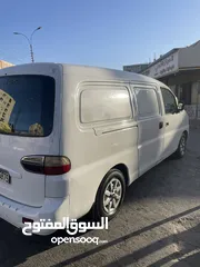  8 باص هونداي ستاركيس 2007 فان