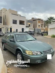  5 Toyota Camry 1999