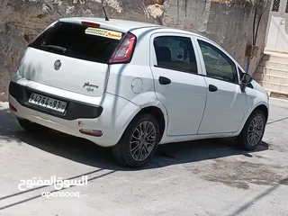  2 فيات بونتو2011