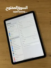  2 iPad Air 4 64 gigabytes