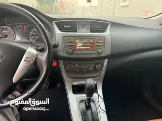  4 نيسان سنترا SR 2013 للبيع  Nissan sentra SR 2013 for sale