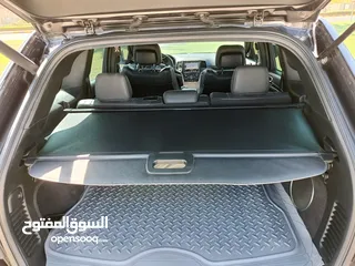  13 JEEP GRAND CHEROKEE V8  GCC 2015 SUMMIT from OMAN