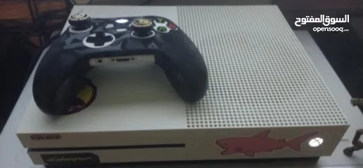  2 جهازين اكس بوكس وان اس مع 10سيديات على 1300شيكل