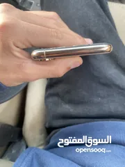  4 الهاتف xsالله يبارك