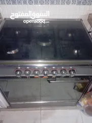  4 غاز 5 عيون +فرن+بربيش وساعه بحالة ممتازة جداً