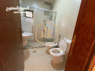  17 شقة - للايجار - 4نوم - ارضية - الامير راشد