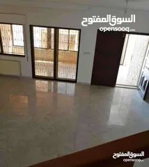  3 فيلا في منطقة ام السماق اعلان رقم (V47)