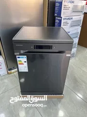  4 جلايه سامسونج 7 برامج لون اسود بسعر حرق