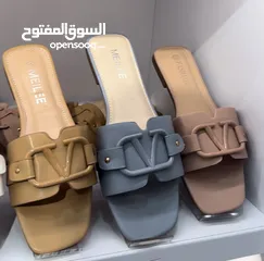  1 Slippers and sandals for women