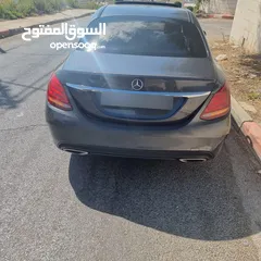  3 Mercedes c200
