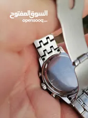  5 ساعة سويسرية للبيع