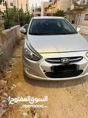  4 هونداي اكسنت 2015 اتوماتيك. ديزل تعليم سياقة للبيع