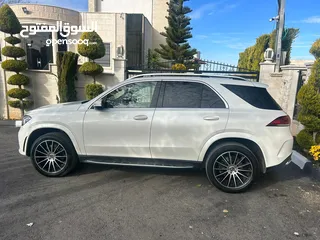  2 جيب مرسيدس GLE 300d موديل 2019