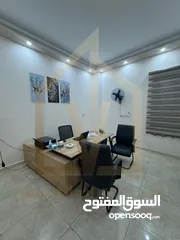  11 شقة مكتبية نصف مفروشة للايجار في منطقة الجزائر مقابل مول شنشل