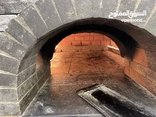  4 محل معجنات مع كامل عدته للبيع بخلو بداعي السفر