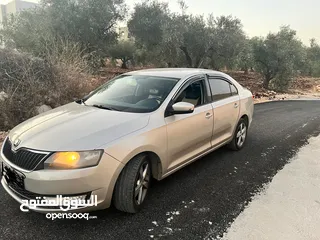  2 سكودا رابيد 2015