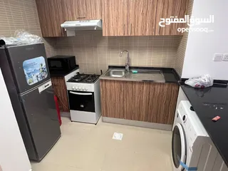  3 سكن مشترك للشباب في عجمان مقابل جراند مول