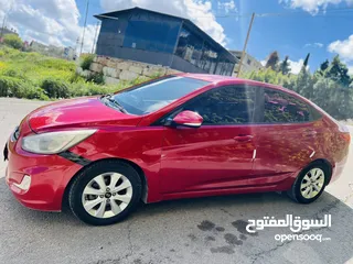  3 Hyundai Accent