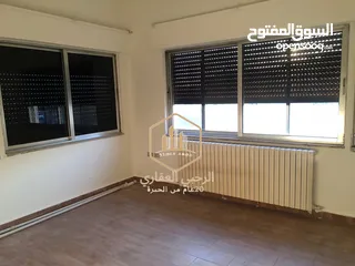  16 شقة / للايجار / 3نوم / ديرغبار