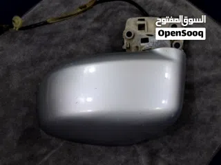  4 مضره جانبيه جهة الراكب تيدا 2009/2008