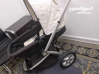  2 عرباية أطفال للبيع