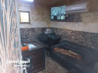  18 مصنع رخام وجرانيت للبيع بسعر مغري